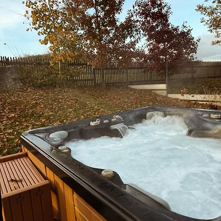 Glamping Toscimra - Cozy Modern In Moravia